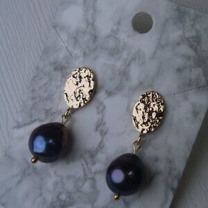 🌟Gorgeous Peacock Purple Edison Freshwater Pearl Earrings!🌟